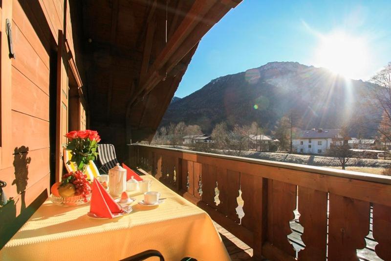 Ferienwohnungen Beim Zellerback Ruhpolding Exterior photo